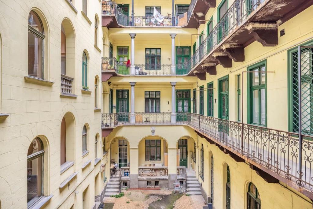Krudy Bijou Apartamento *